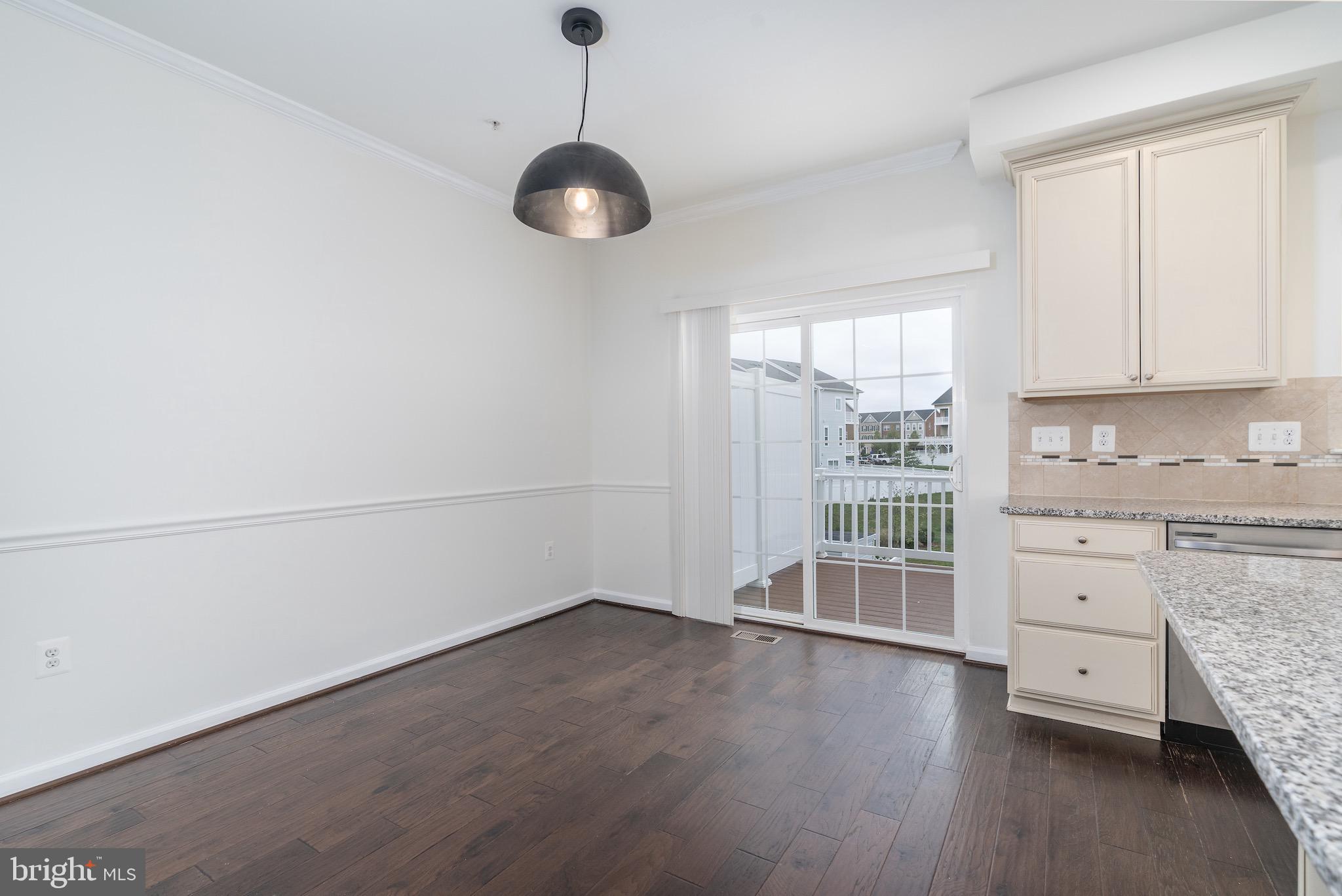 5427 SPOTSWOOD PLACE