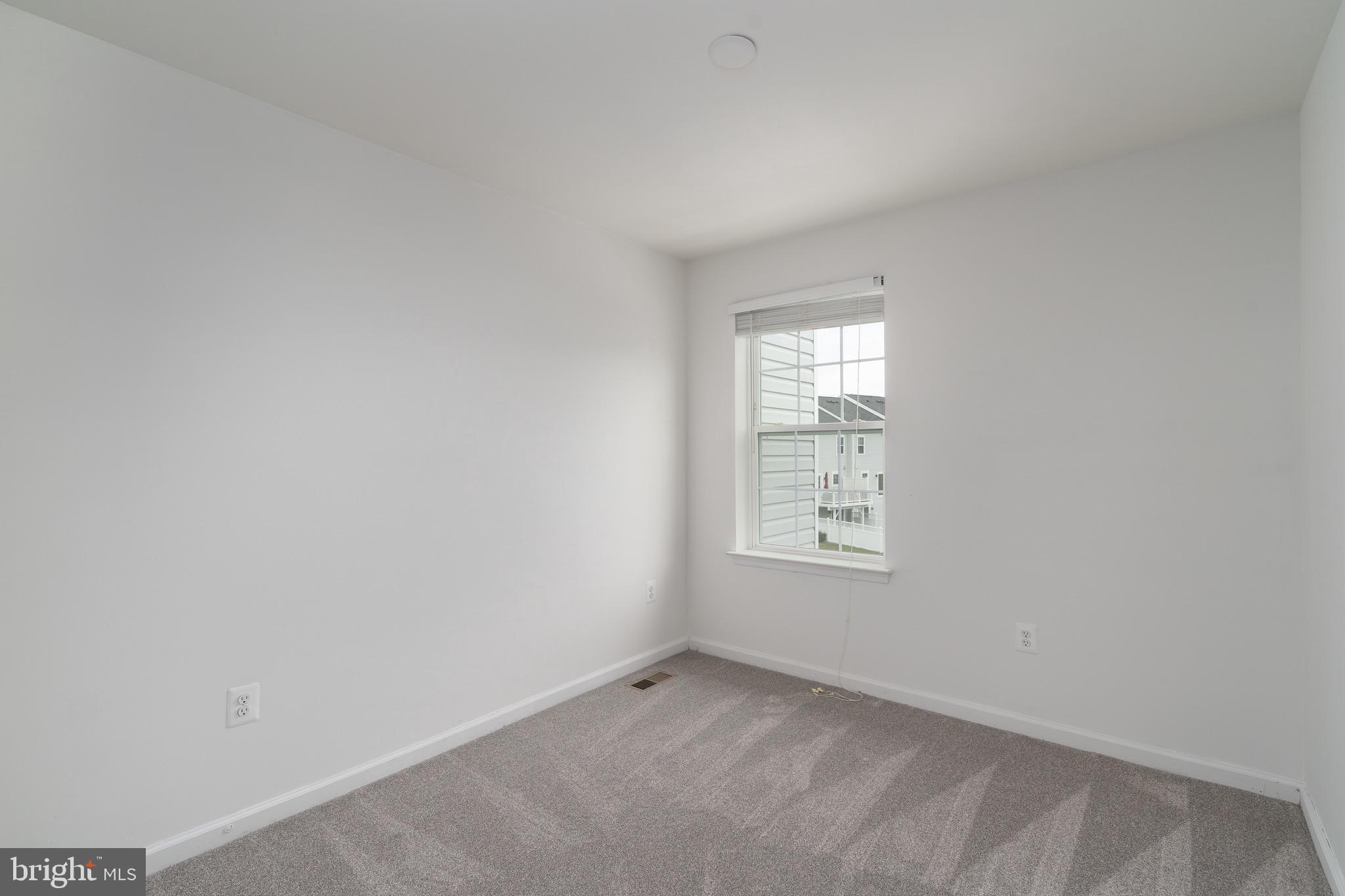 5427 SPOTSWOOD PLACE