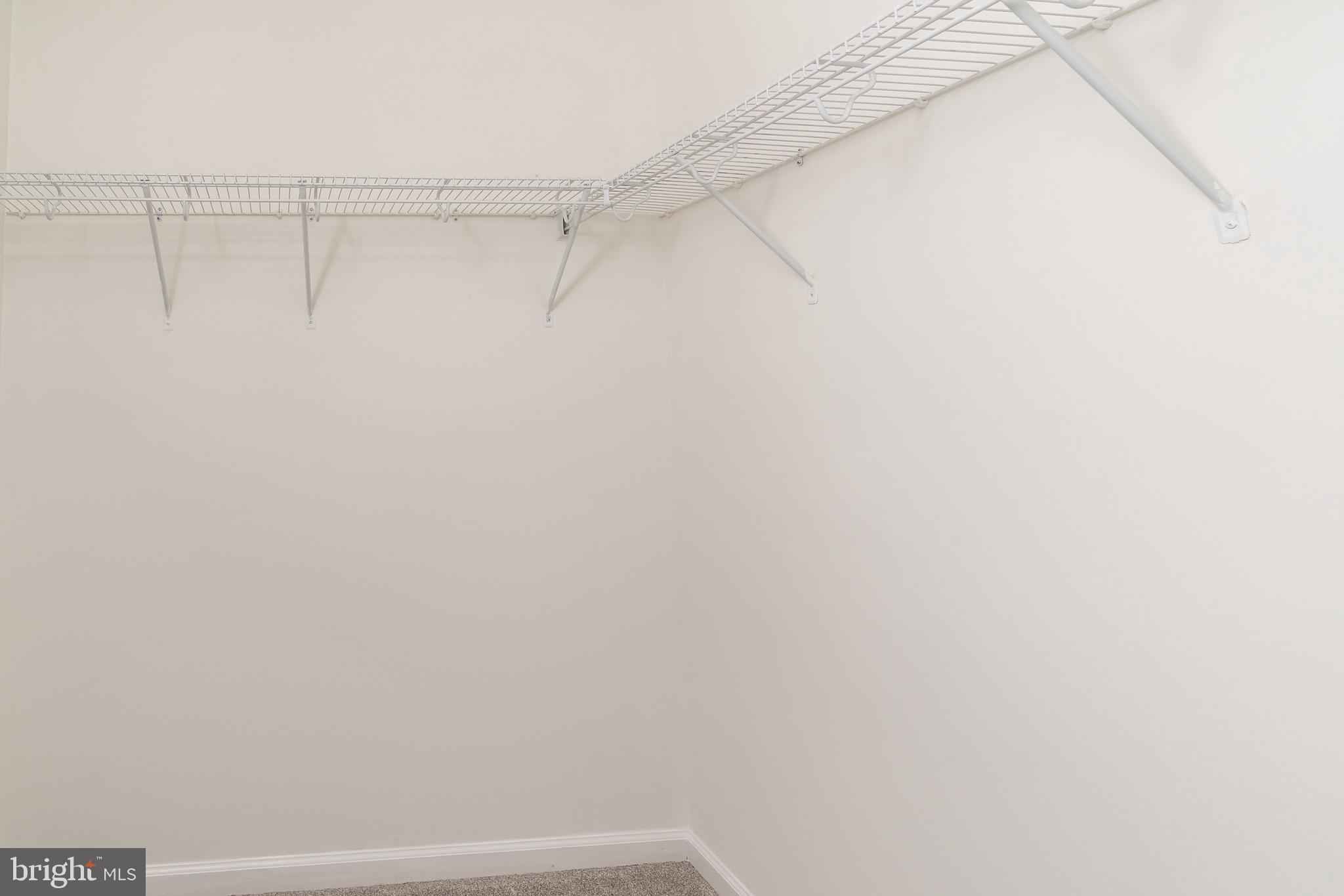 5427 SPOTSWOOD PLACE