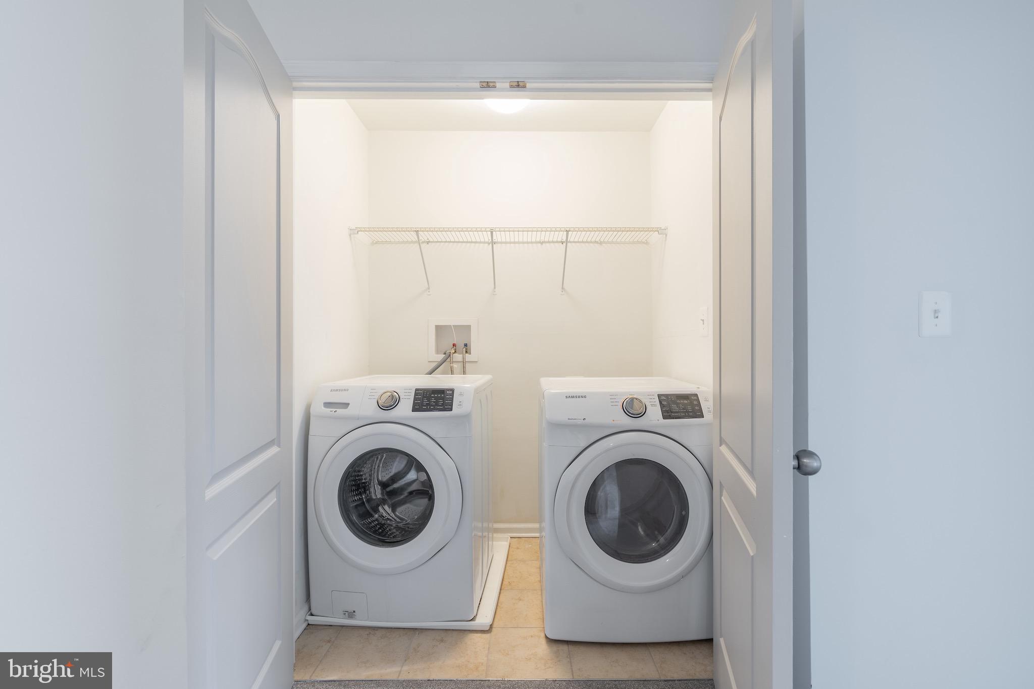 5427 SPOTSWOOD PLACE