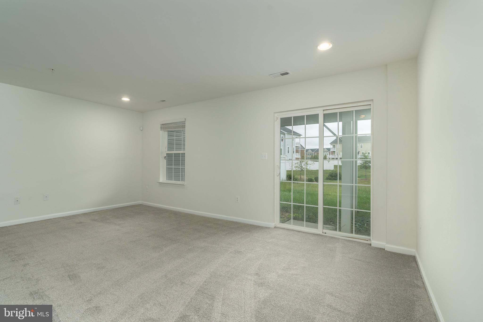 5427 SPOTSWOOD PLACE