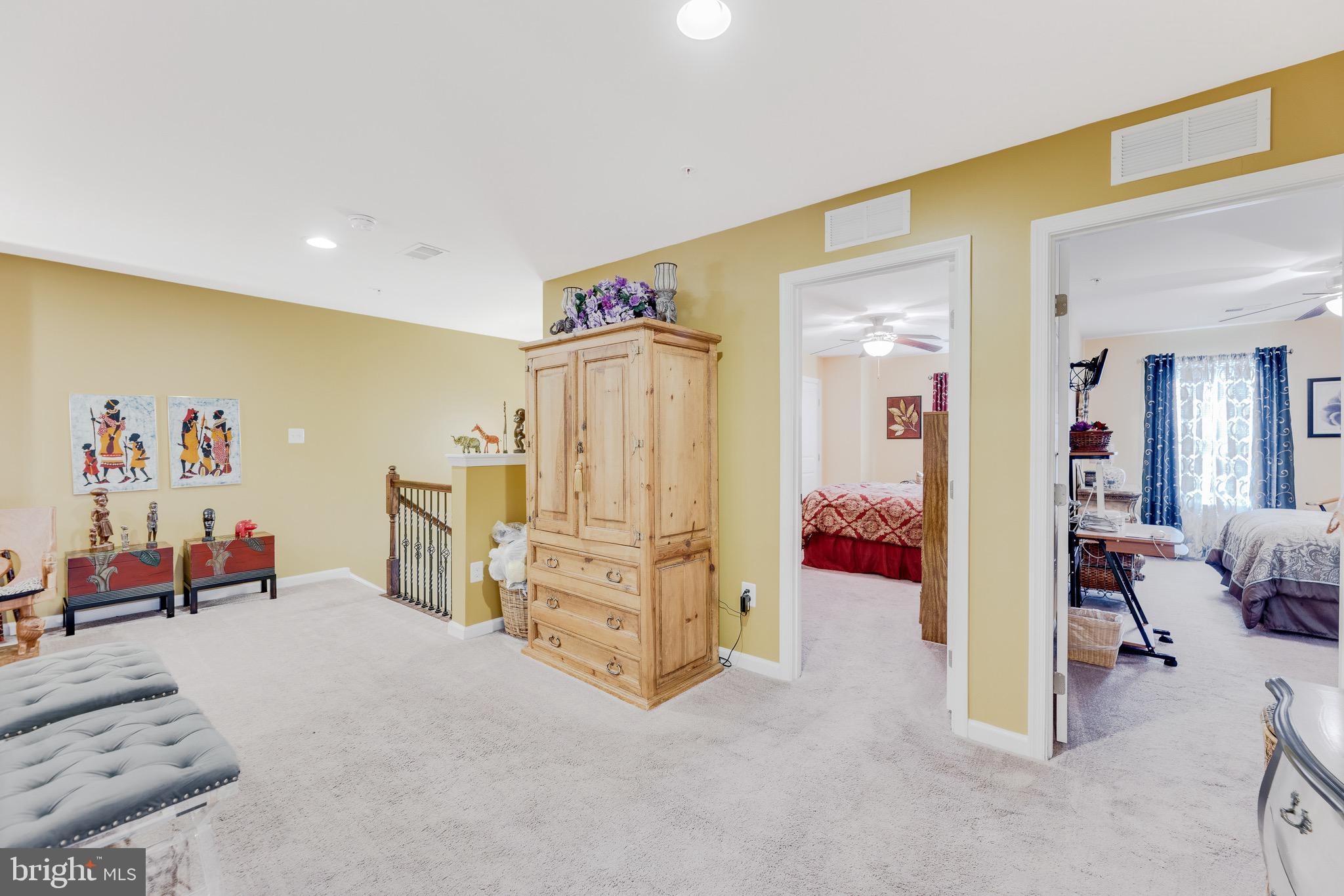 10444 SUNSHINE PLACE