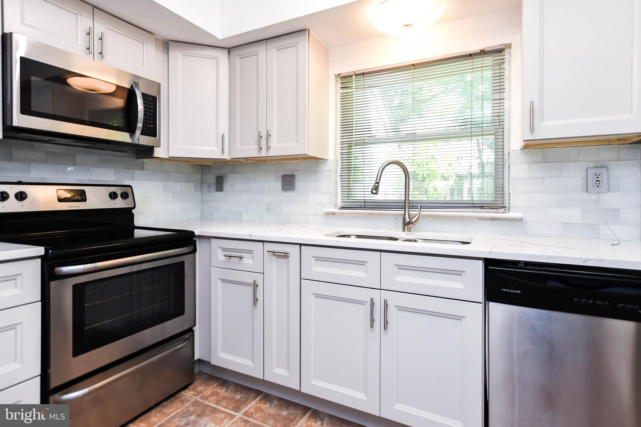 2625 ROOKS HEAD PLACE