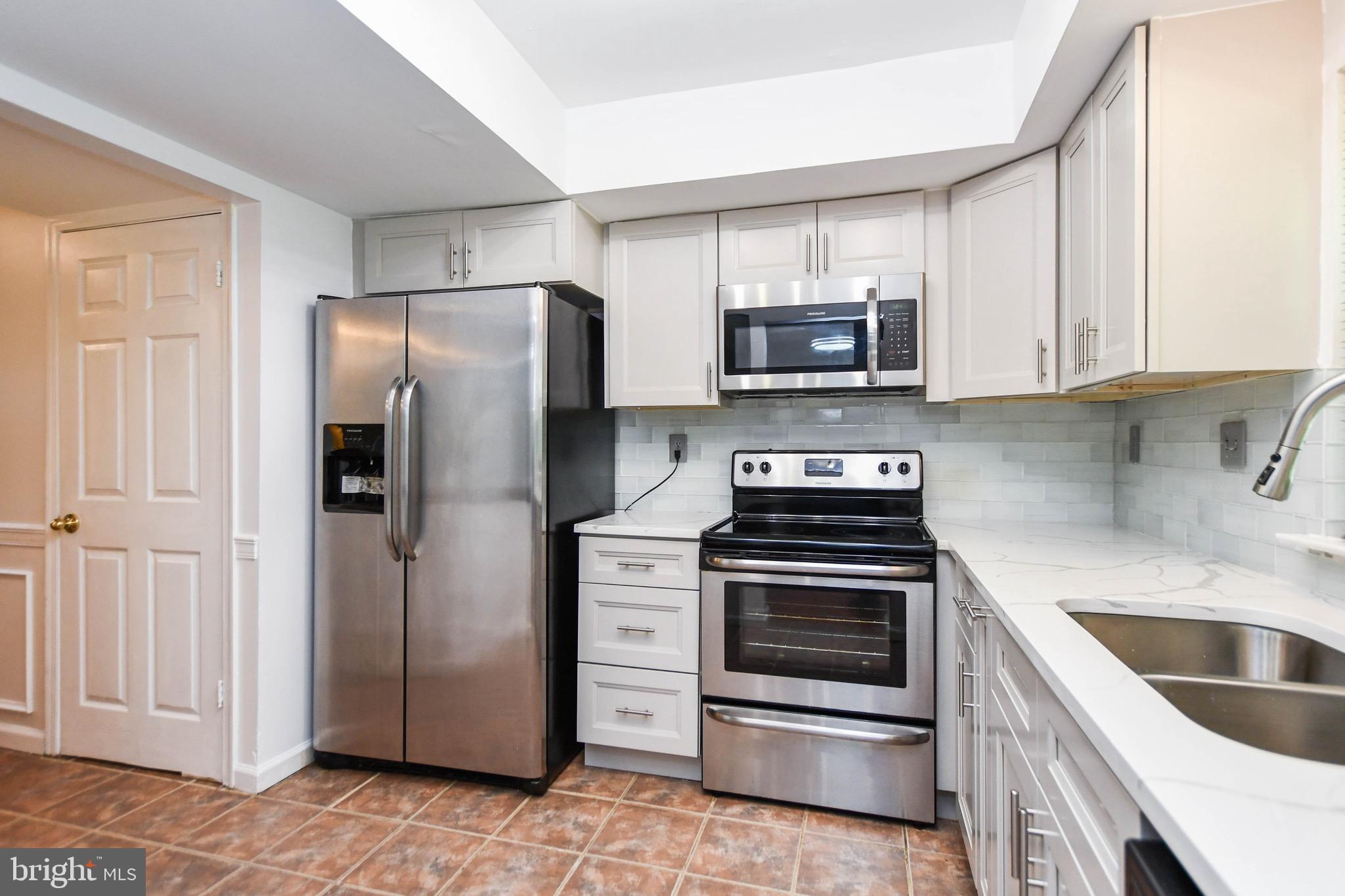 2625 ROOKS HEAD PLACE