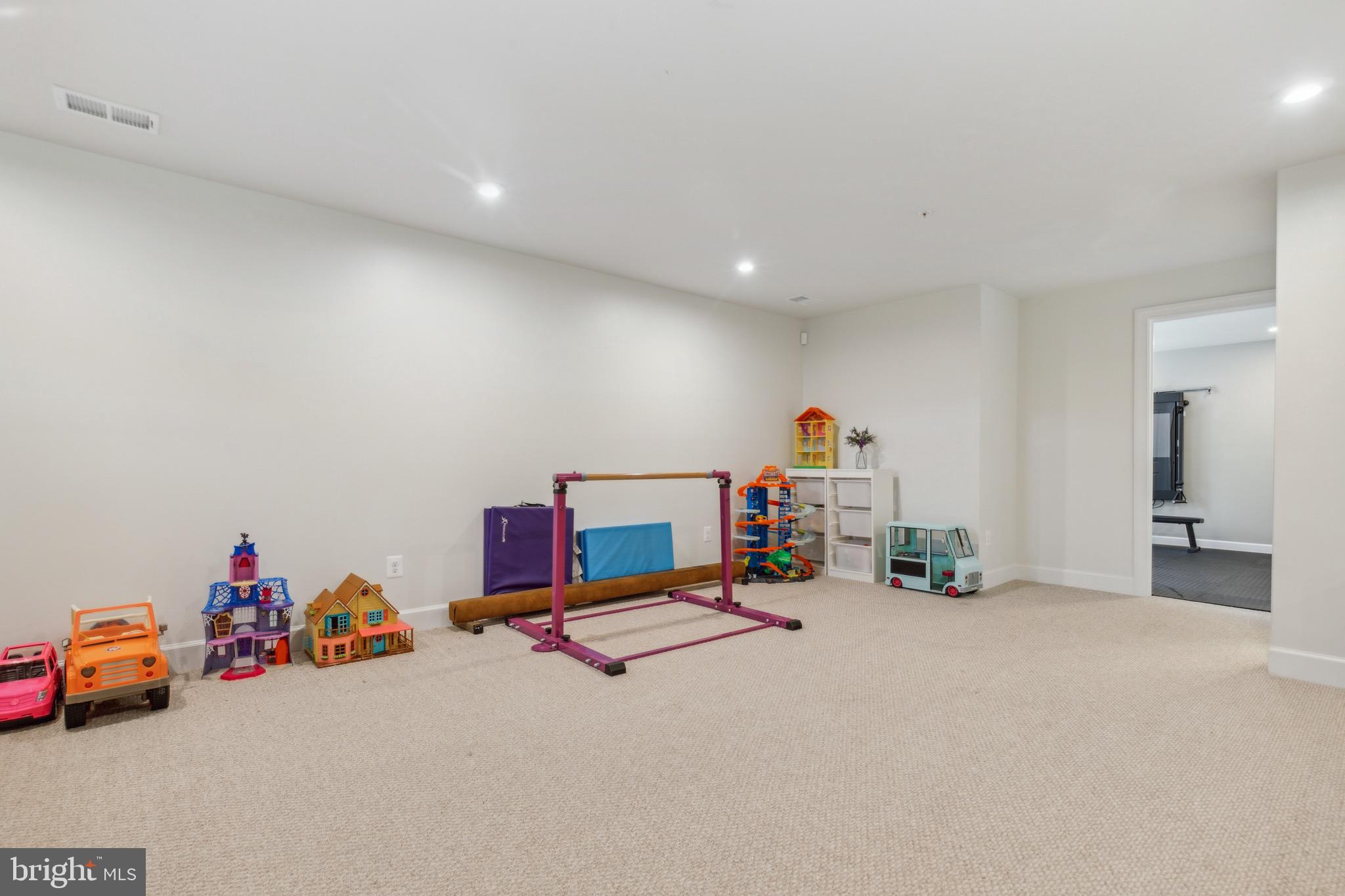 9354 PEPPER MILL COURT