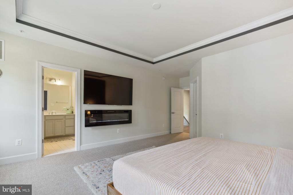 9354 PEPPER MILL COURT