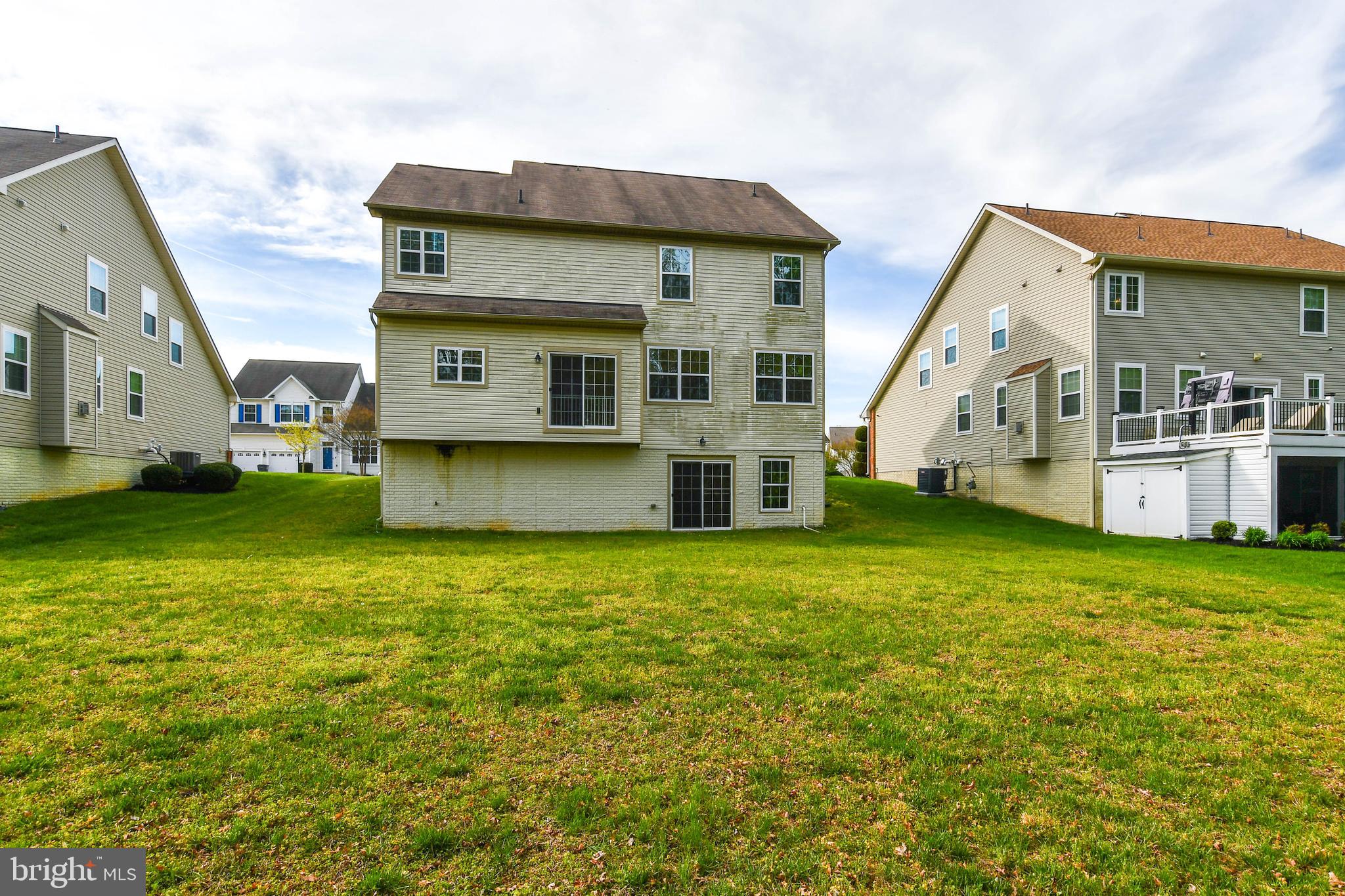 5057 ROYAL BIRKDALE AVENUE