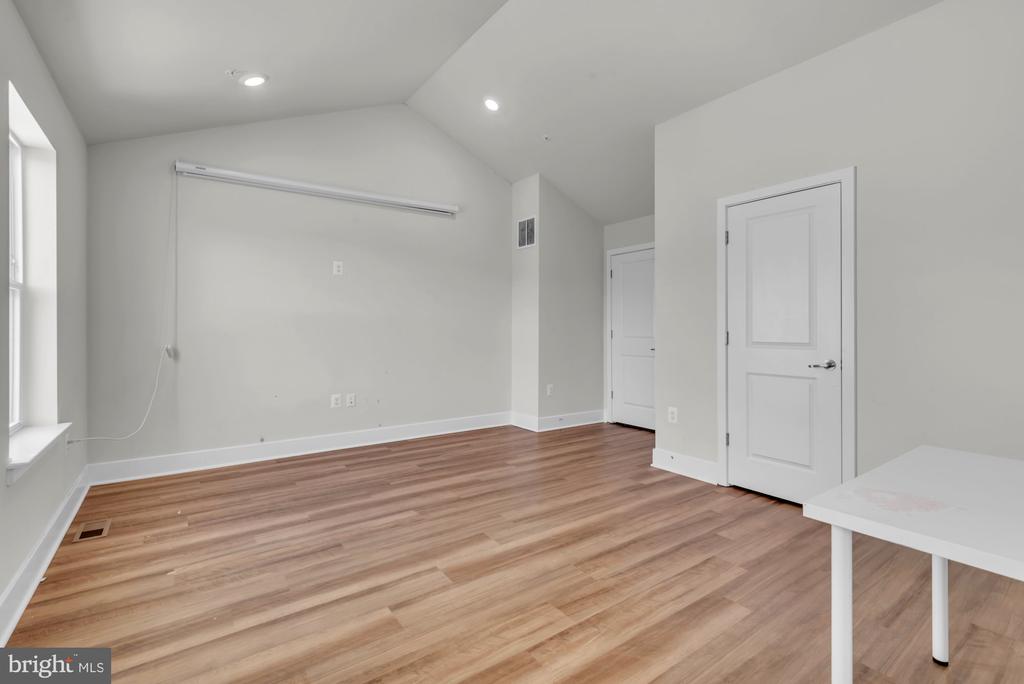 5753 FREDERICK DOUGLAS PL PLACE
