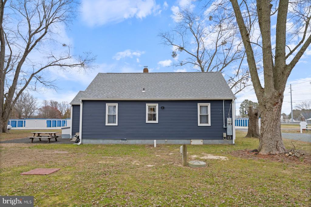 5306 CEDAR DRIVE