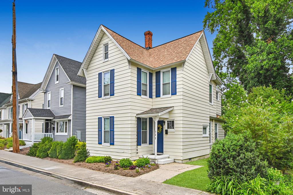 322 WEST END AVENUE