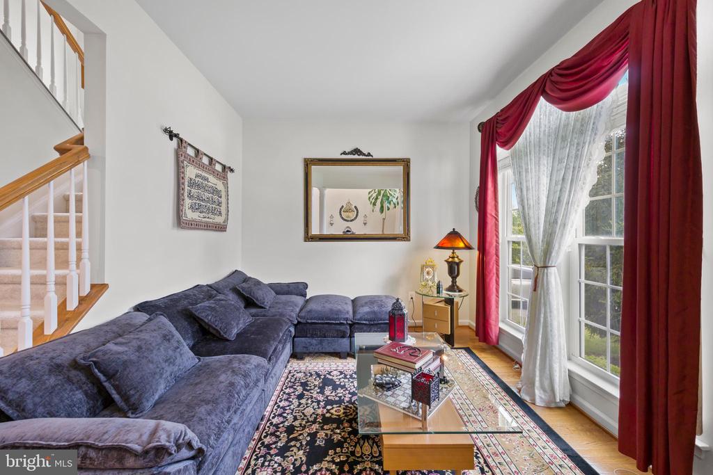 9175 BEALLS FARM ROAD