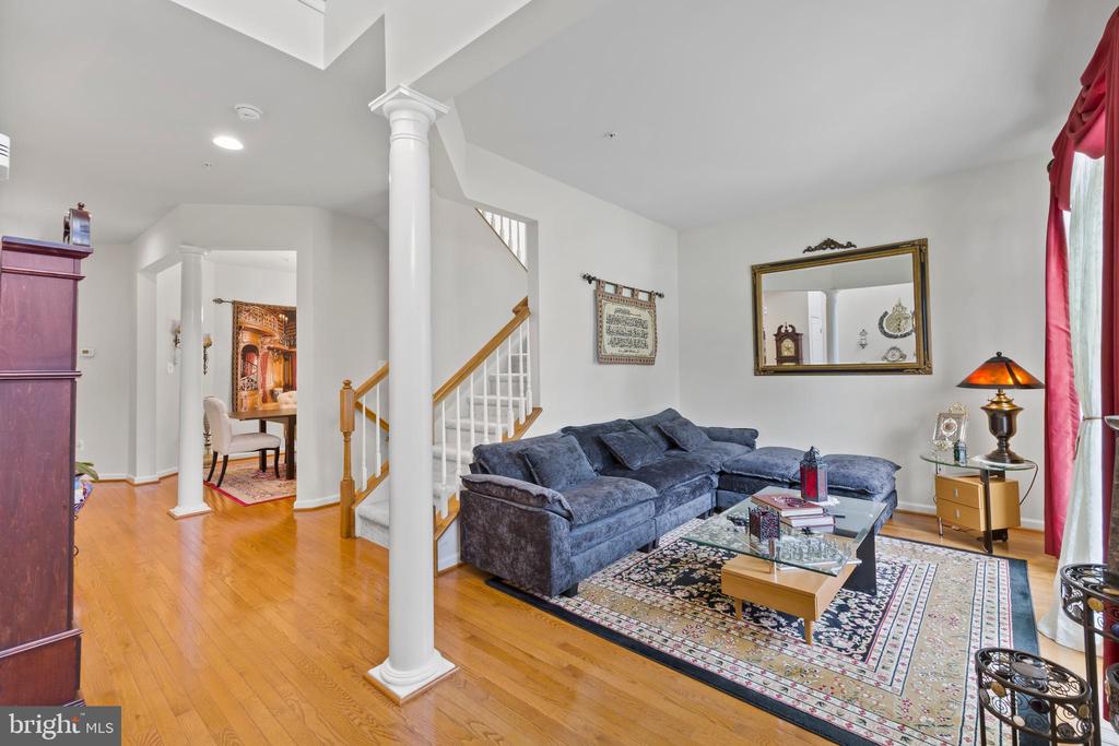 9175 BEALLS FARM ROAD