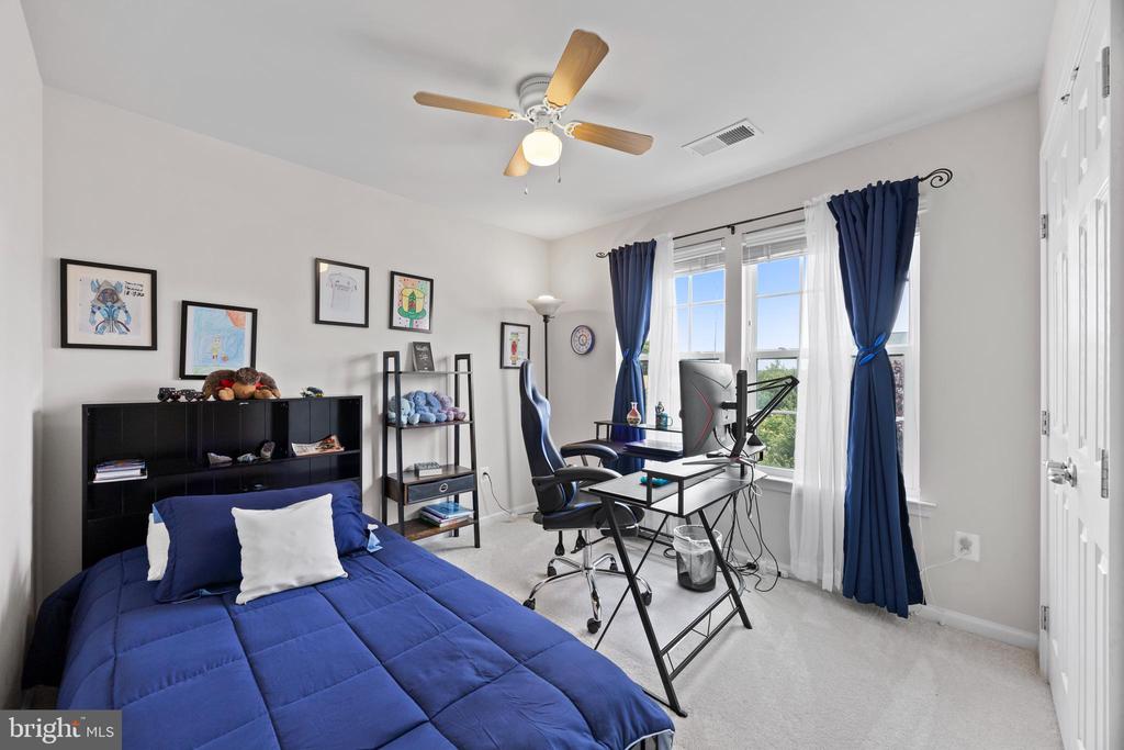 9175 BEALLS FARM ROAD