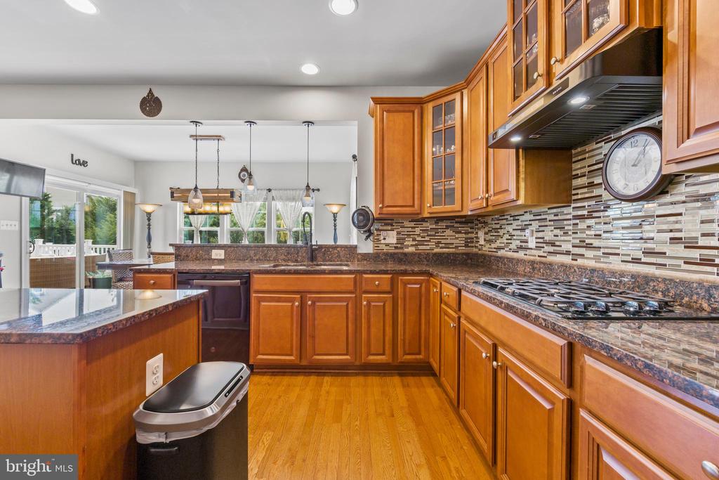 9175 BEALLS FARM ROAD