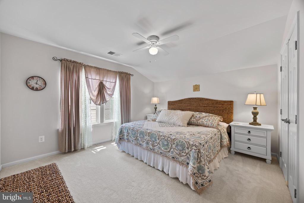 9175 BEALLS FARM ROAD
