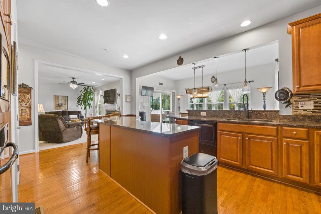 9175 BEALLS FARM ROAD