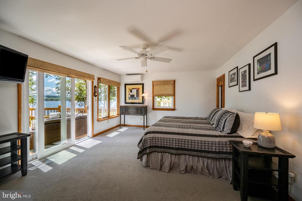 314 GLEN COVE ROAD