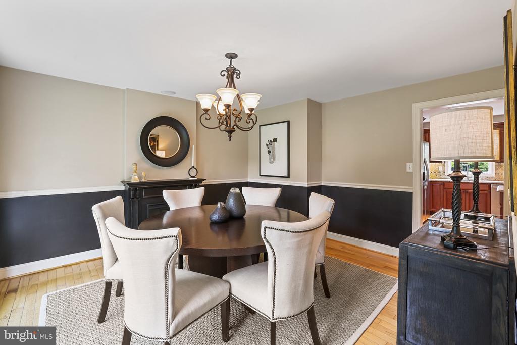 14711 BETULA WAY