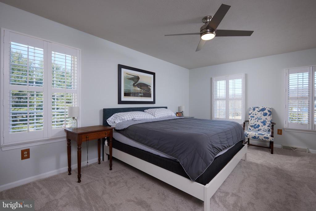 3243 STARTING GATE COURT