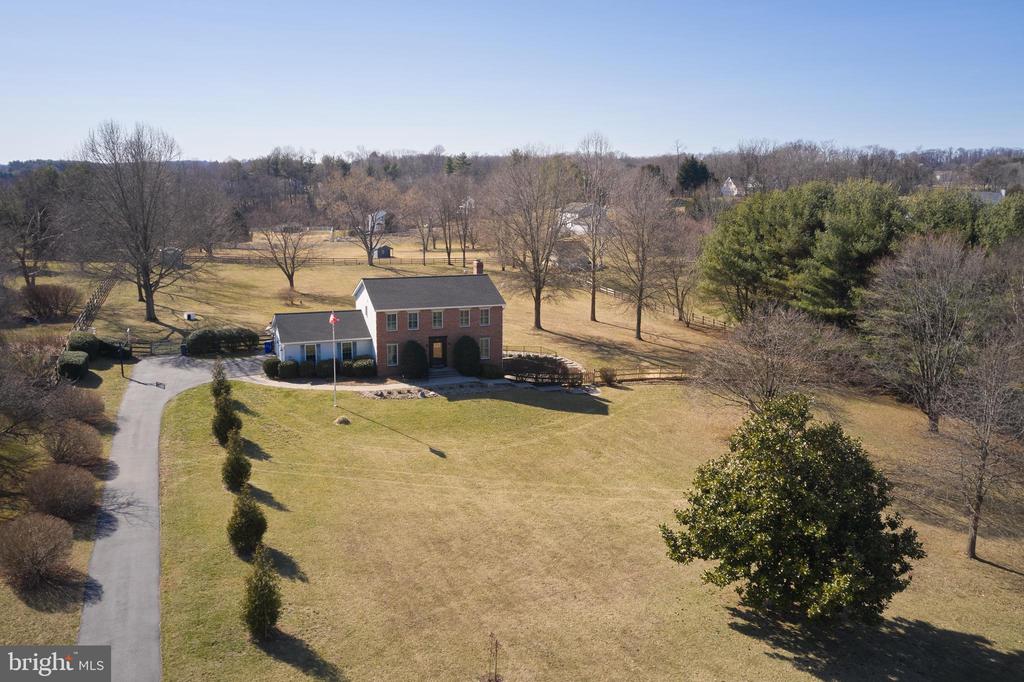 3243 STARTING GATE COURT
