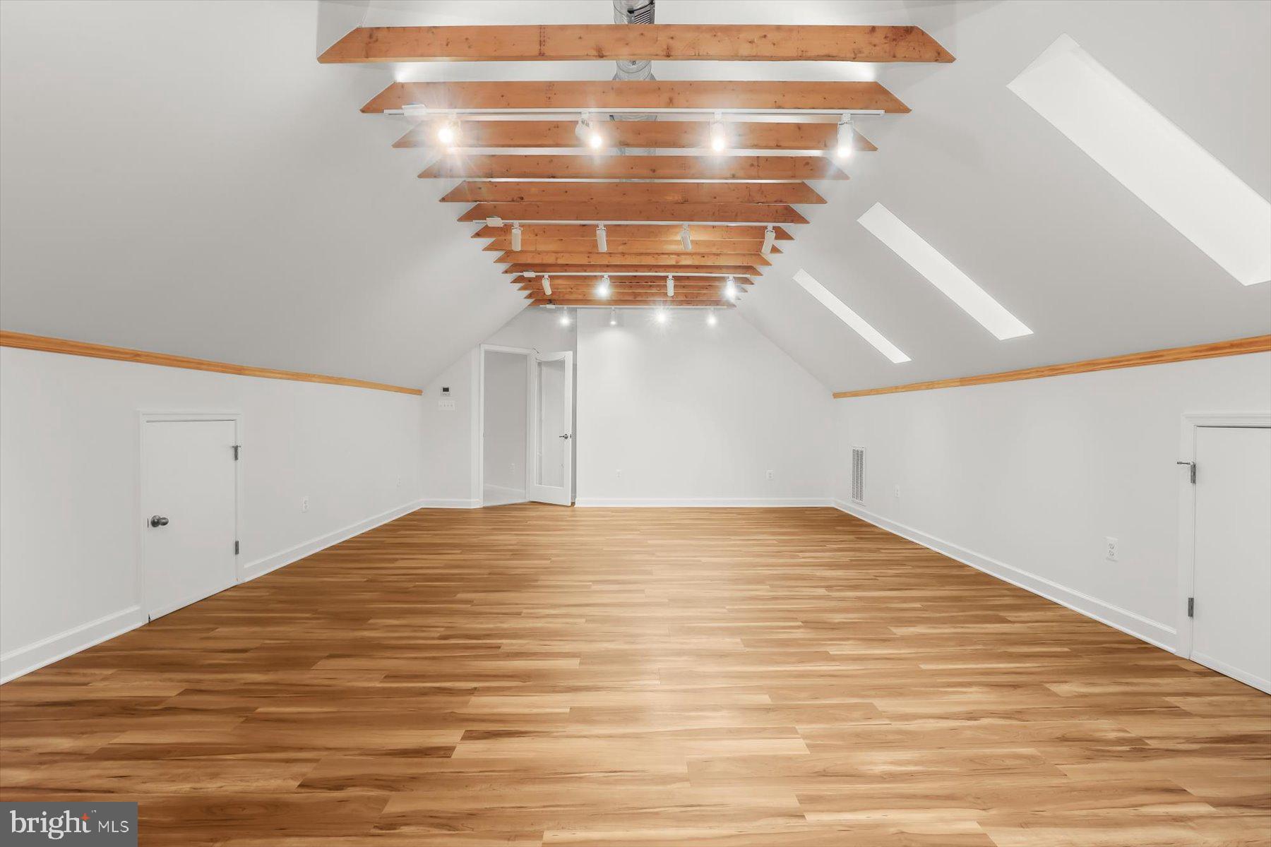 12400 TRIADELPHIA ROAD