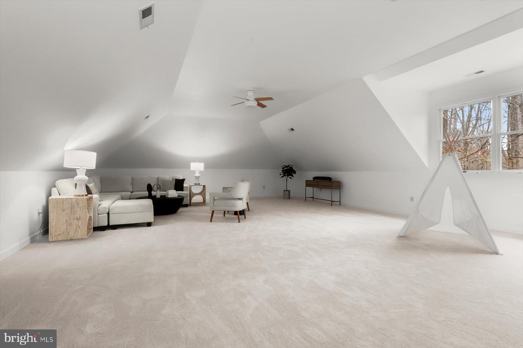 12400 TRIADELPHIA ROAD