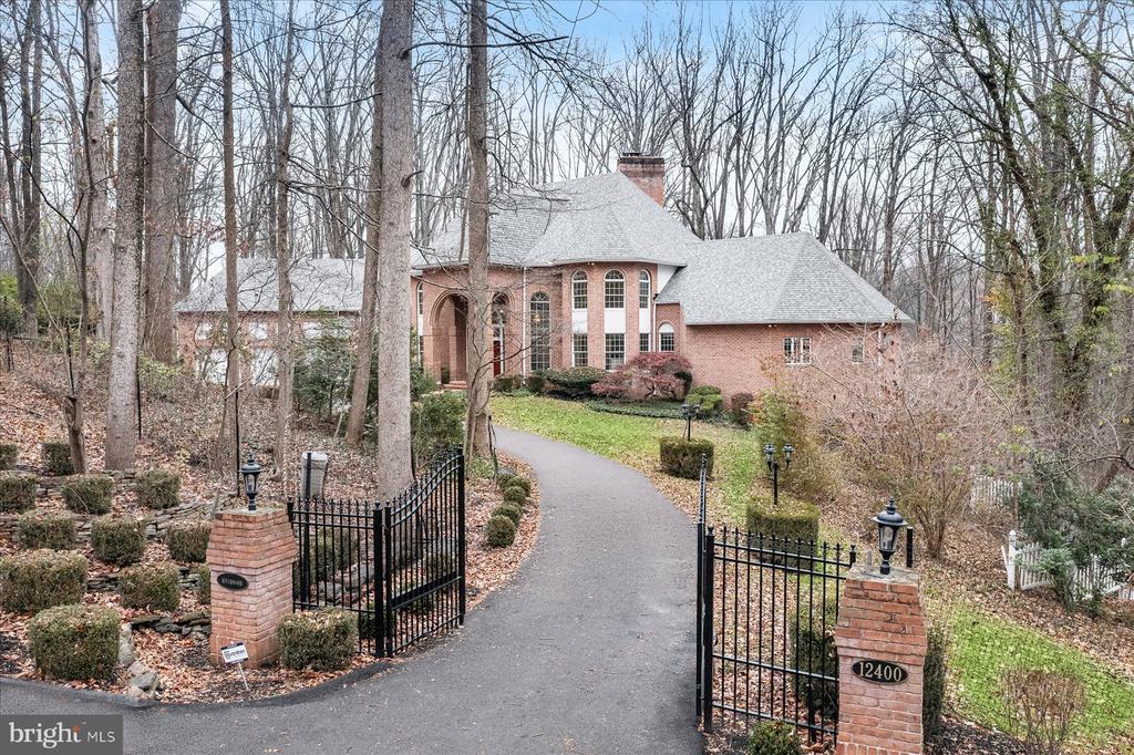 12400 TRIADELPHIA ROAD