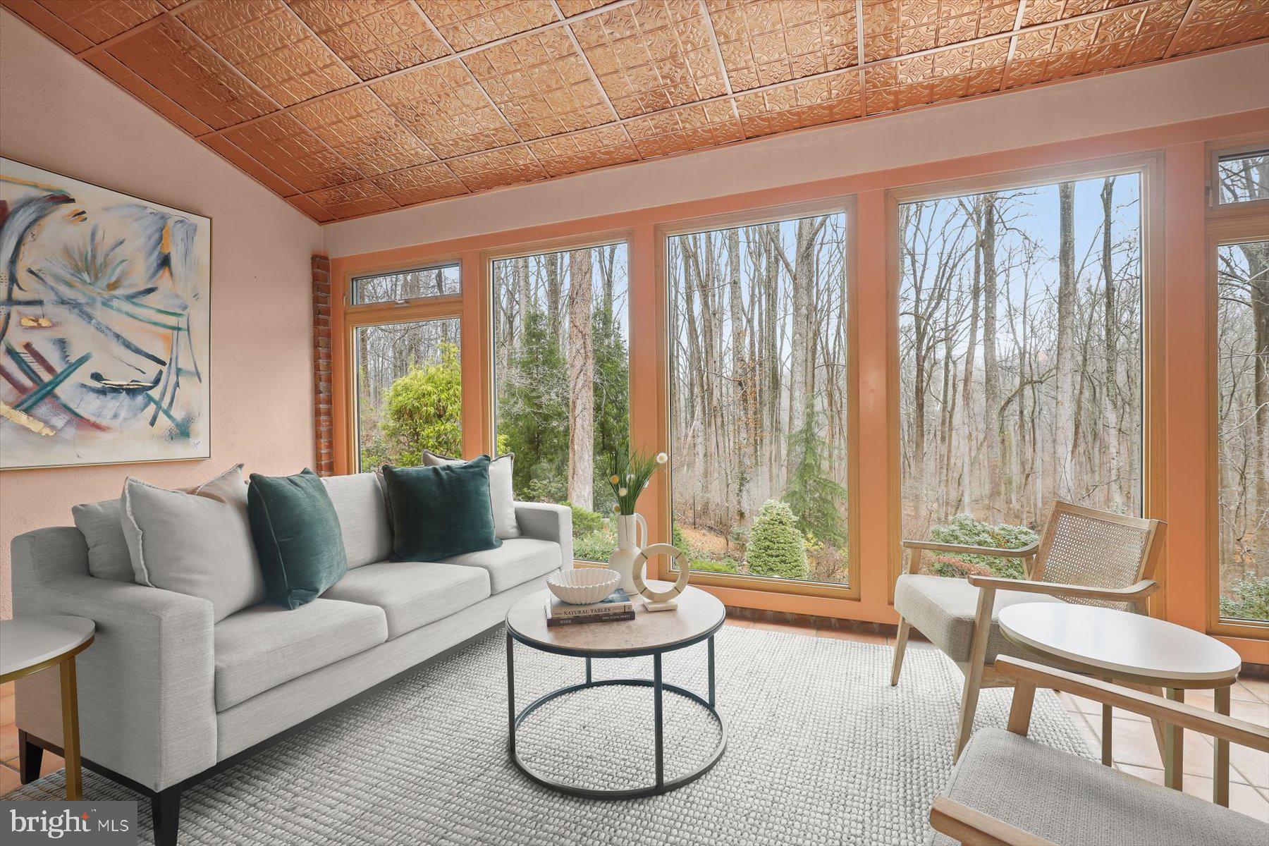 12400 TRIADELPHIA ROAD