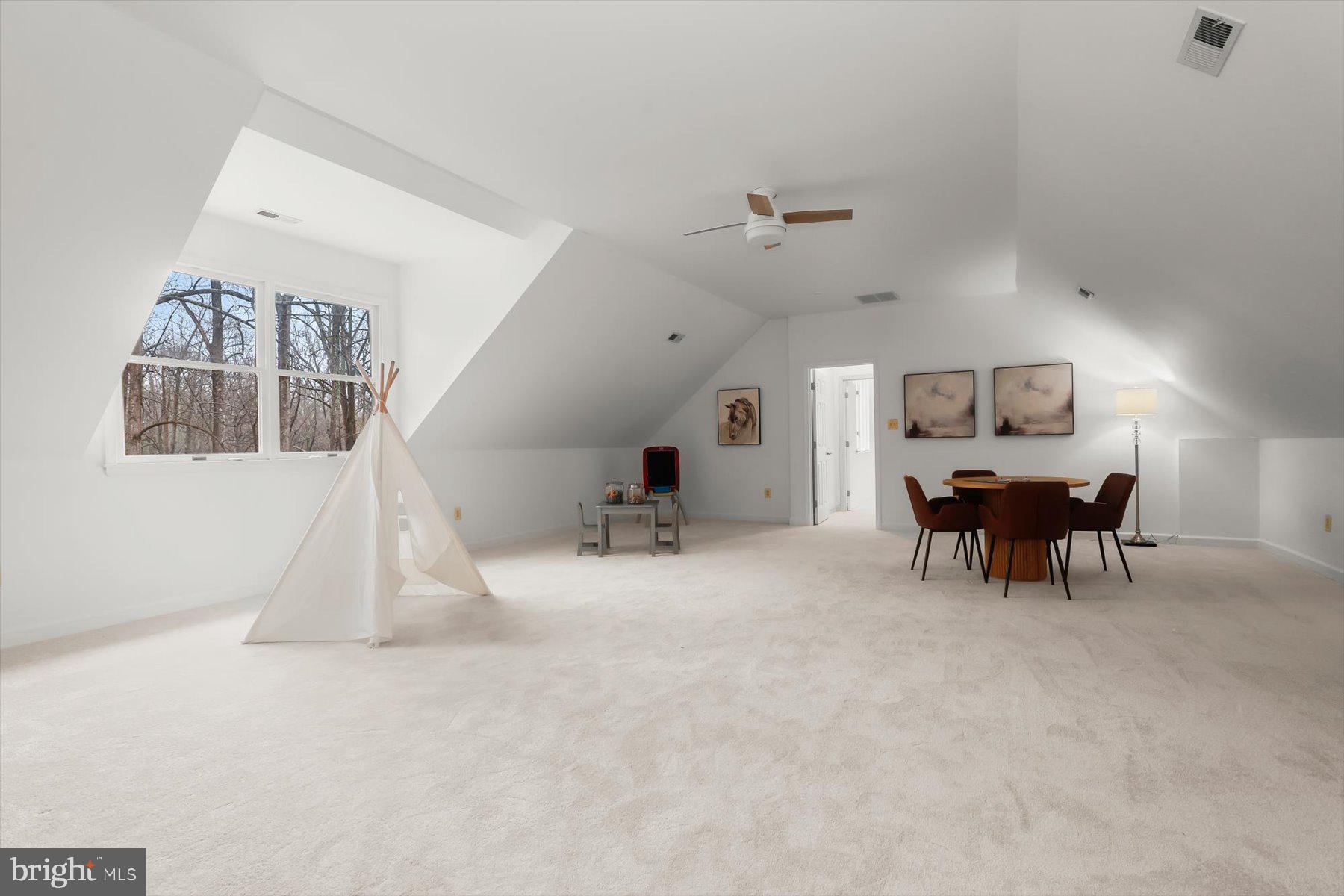 12400 TRIADELPHIA ROAD