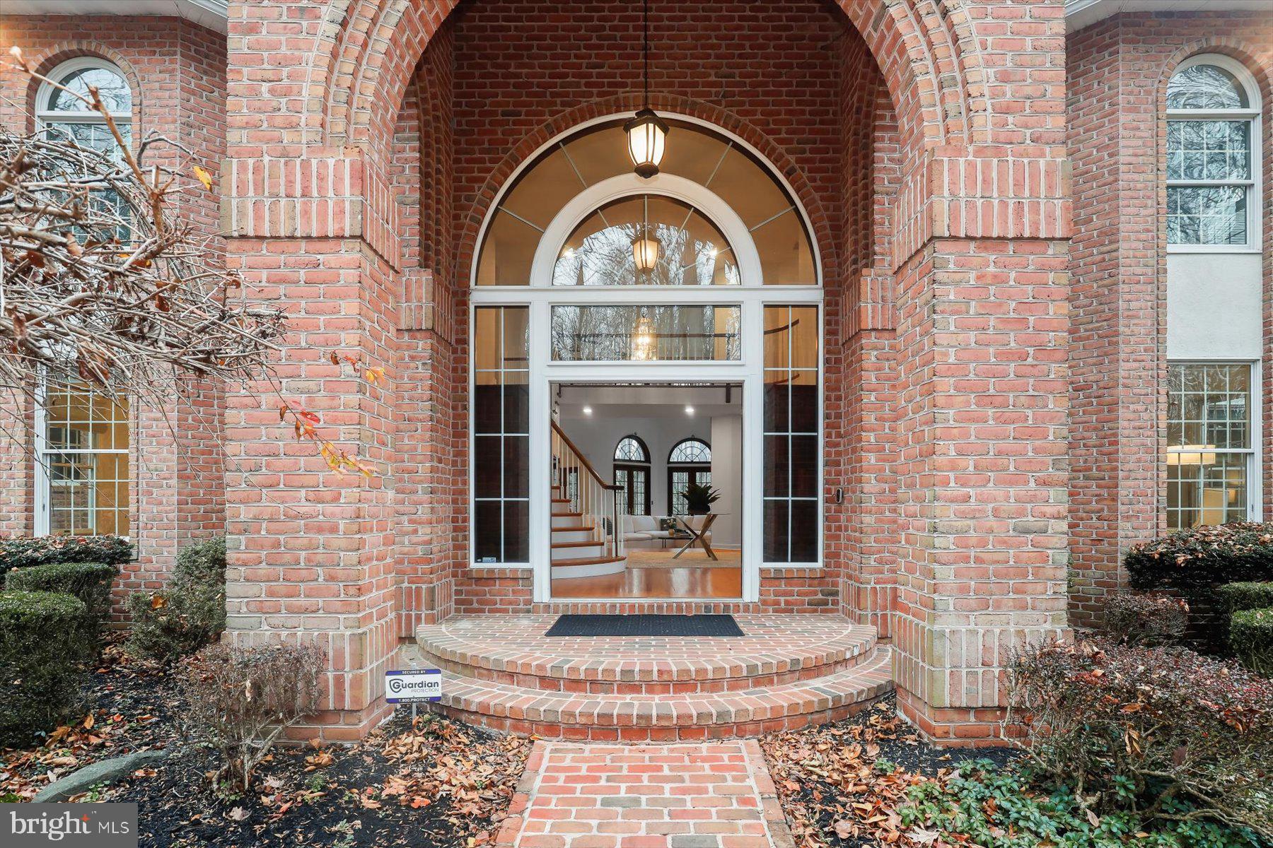 12400 TRIADELPHIA ROAD