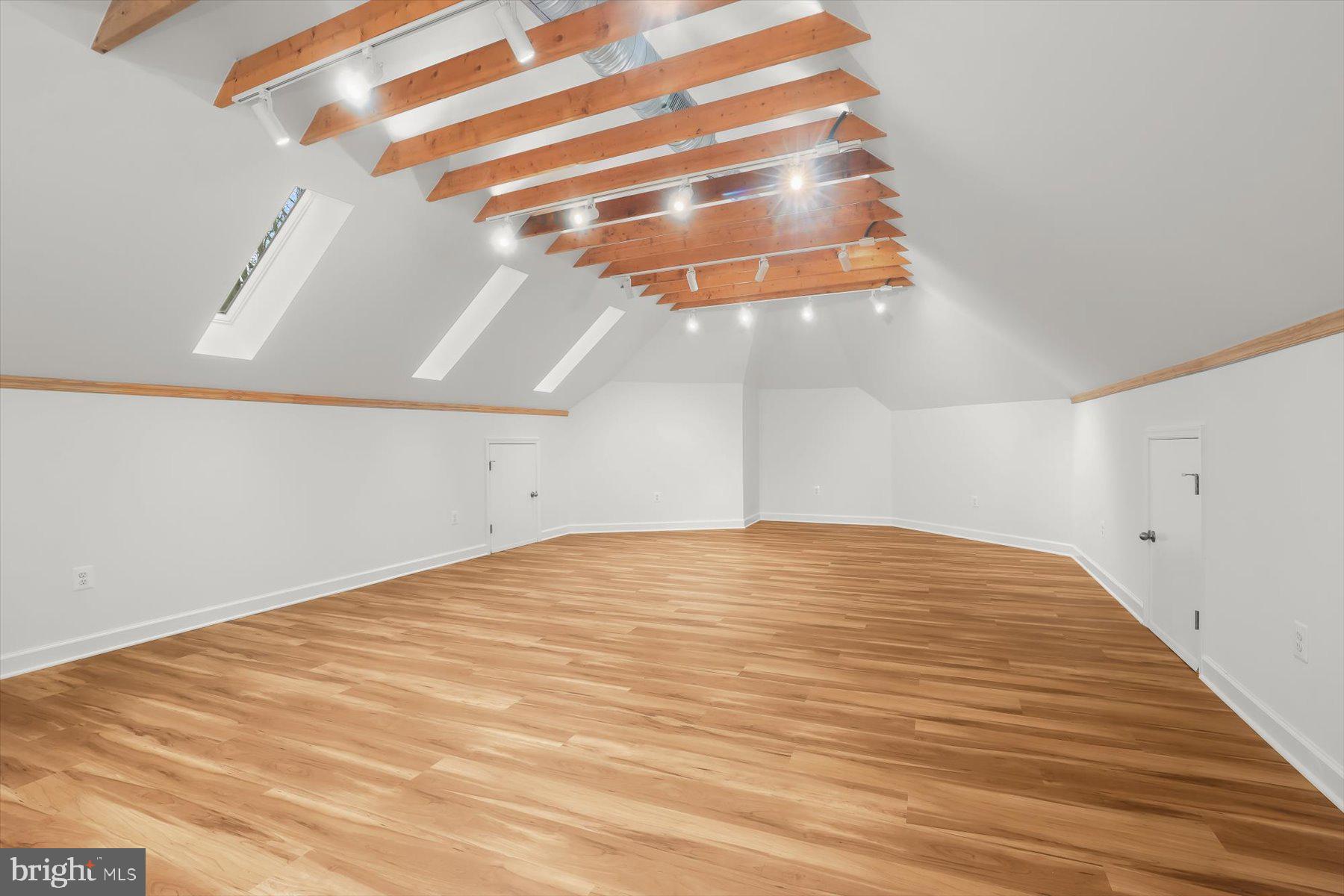 12400 TRIADELPHIA ROAD