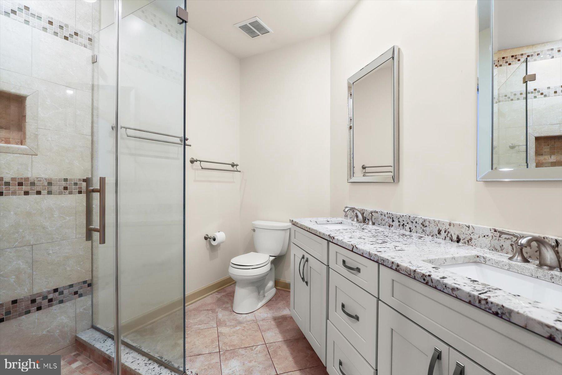 12400 TRIADELPHIA ROAD