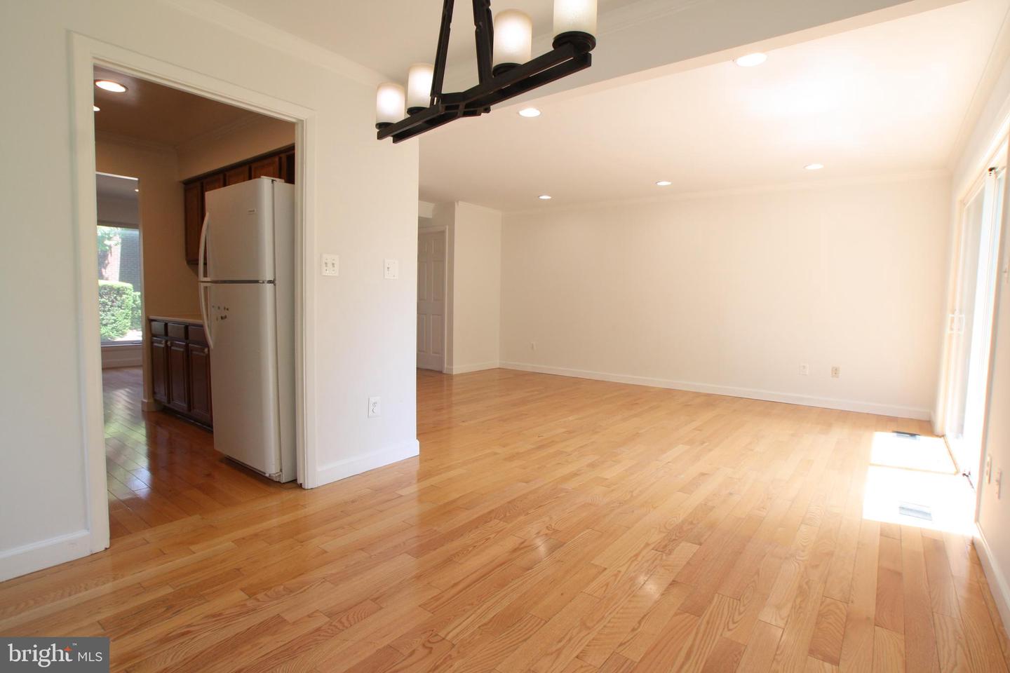 14640 Bauer Dr #14640