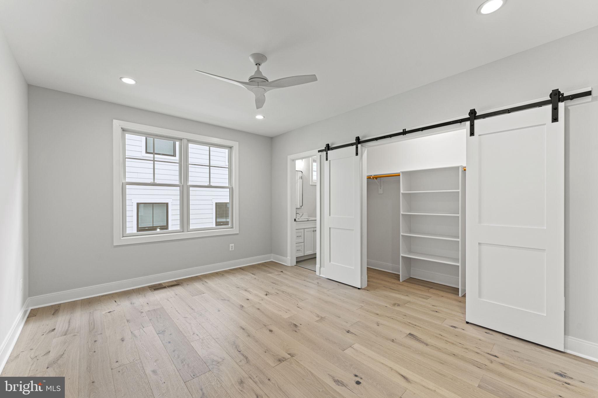 5516 MCKINLEY STREET