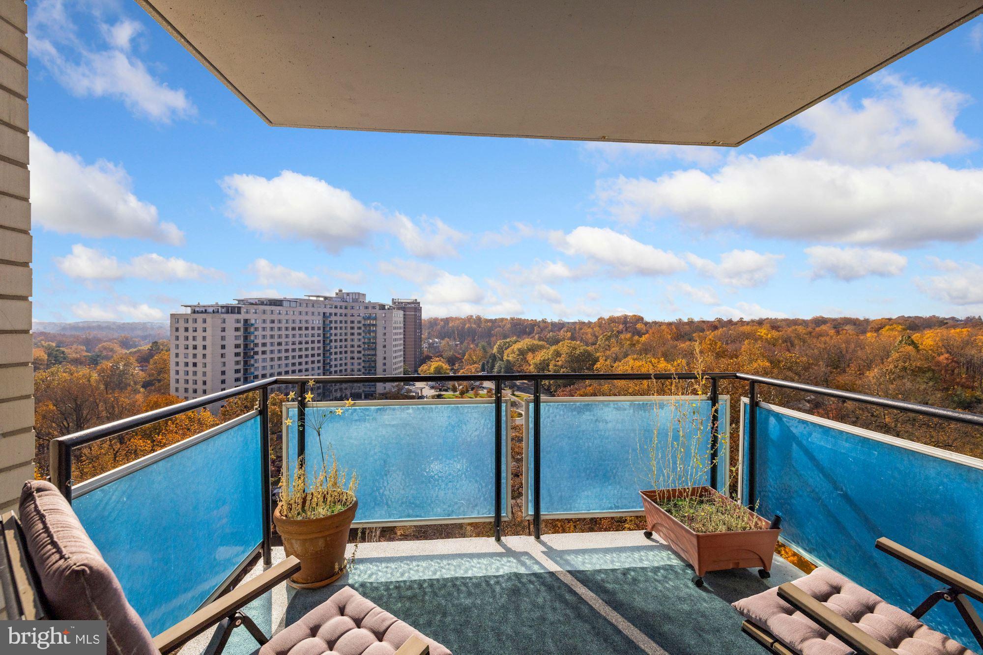 10500 ROCKVILLE PIKE 1221