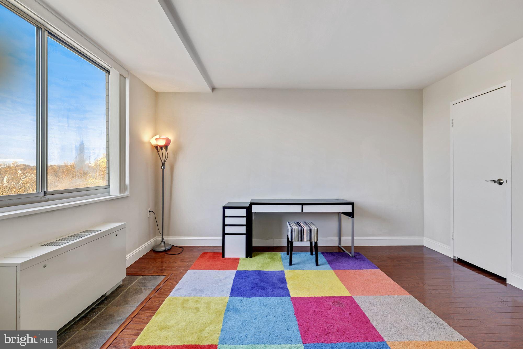 10500 ROCKVILLE PIKE 1221