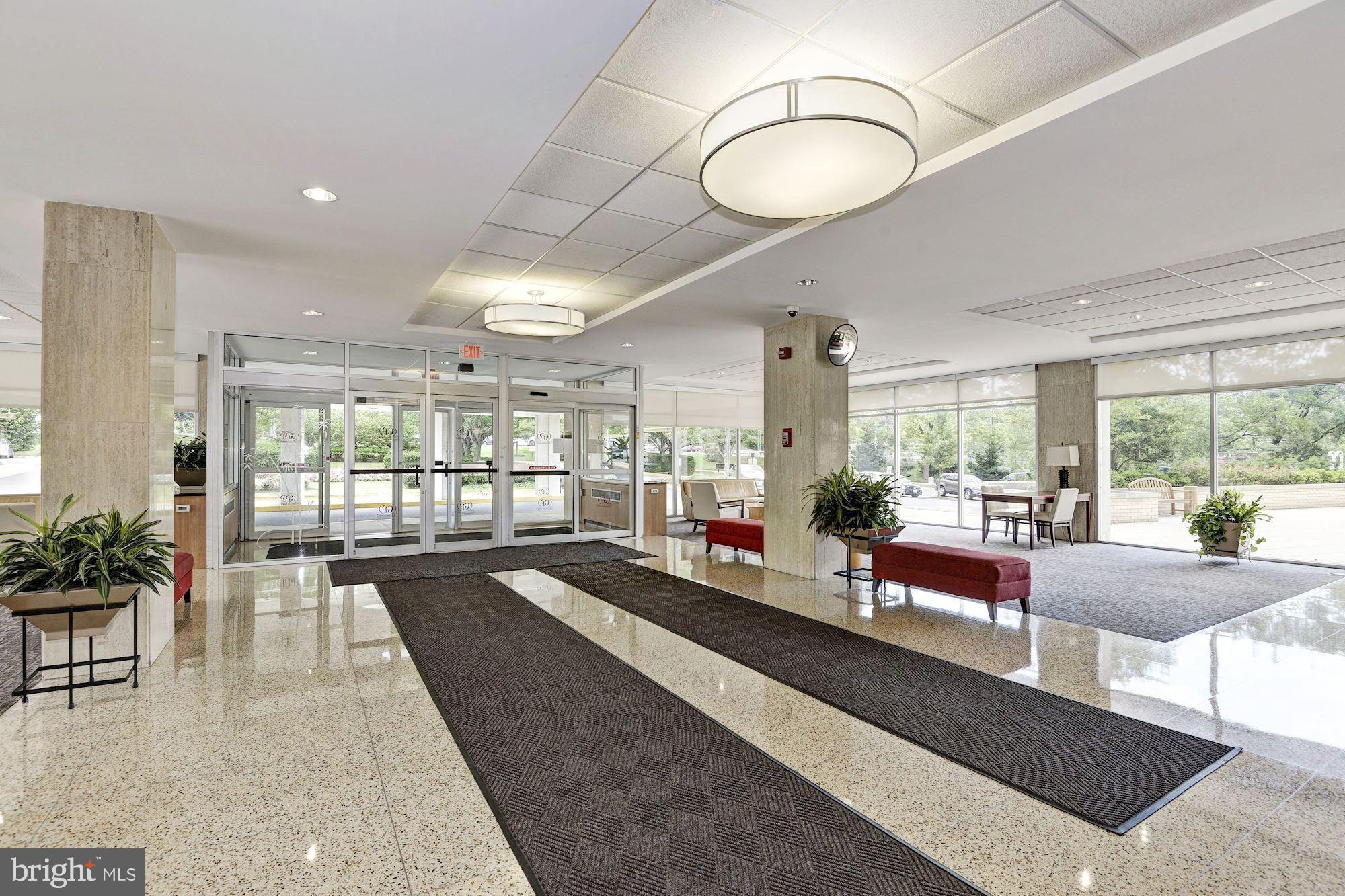 10500 ROCKVILLE PIKE 1221