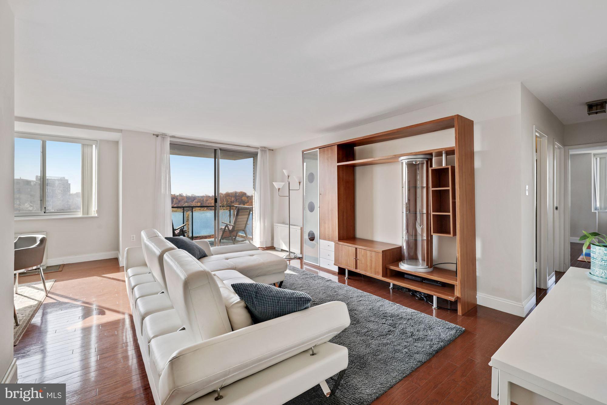 10500 ROCKVILLE PIKE 1221