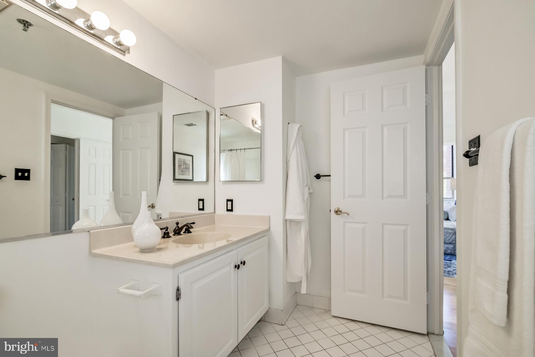 4808 MOORLAND LANE 403