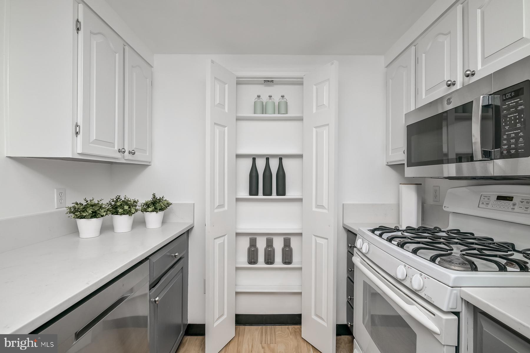 4808 MOORLAND LANE 403