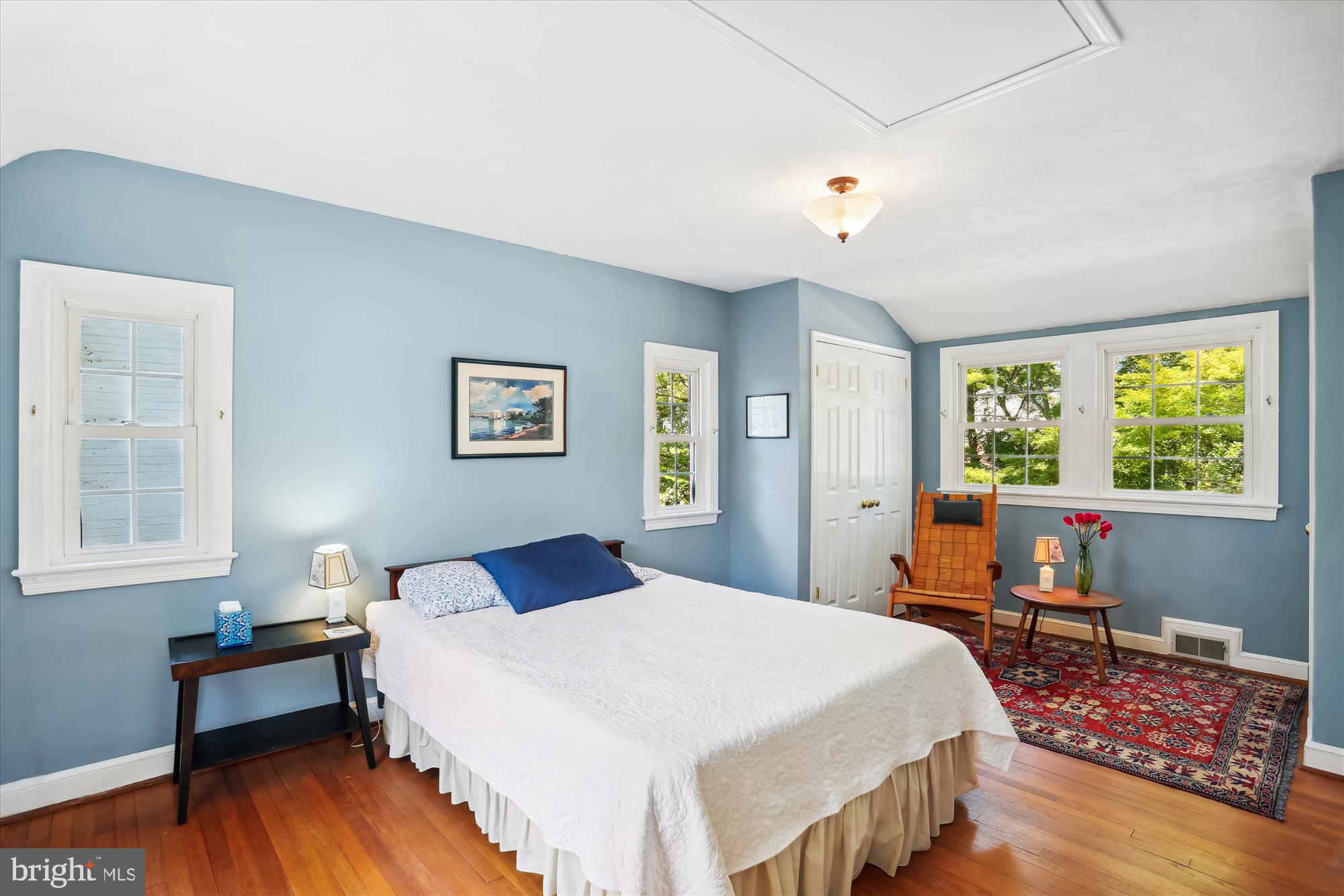 2803 WASHINGTON AVENUE