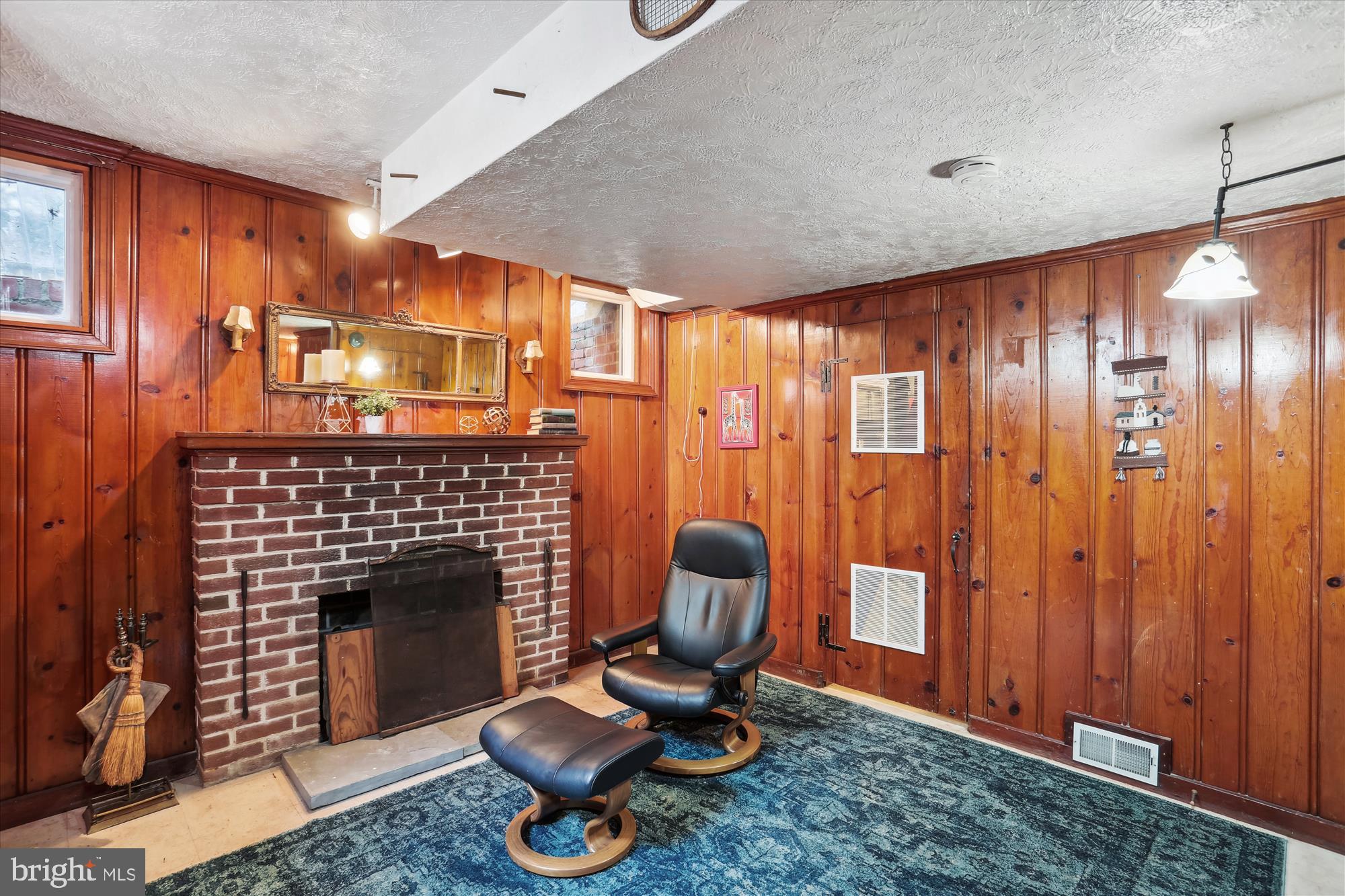 2803 WASHINGTON AVENUE