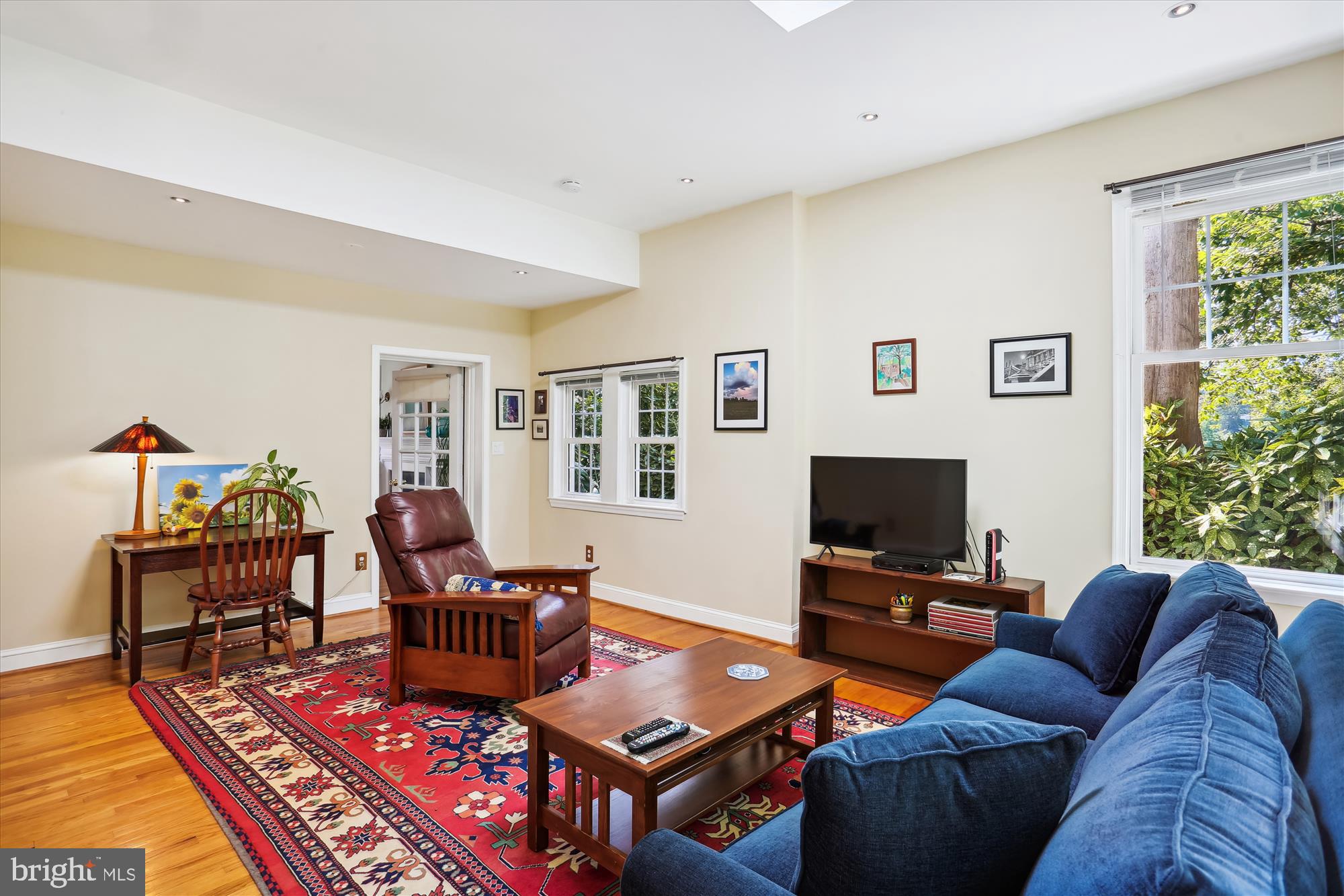 2803 WASHINGTON AVENUE