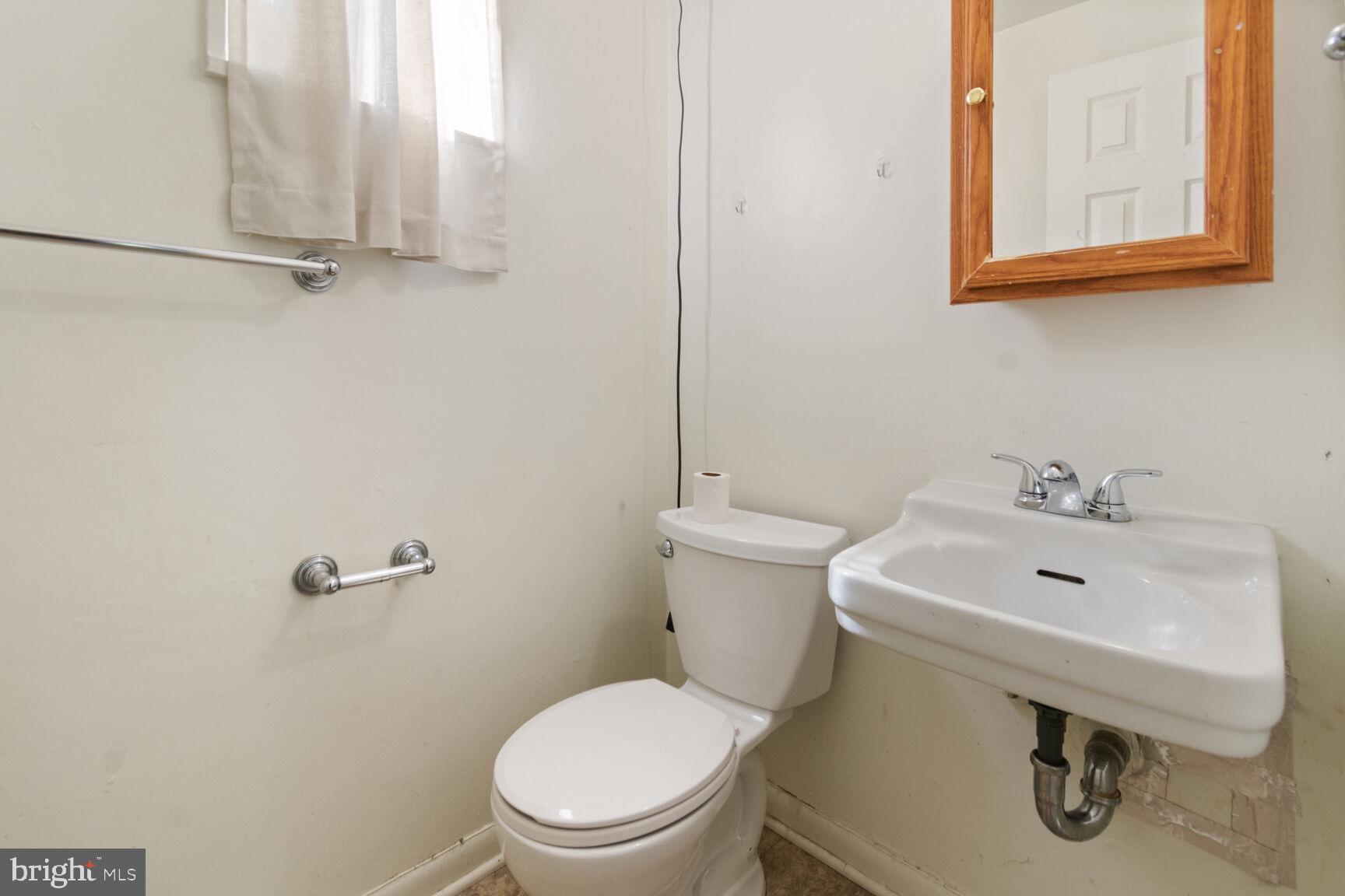 1306 CADDINGTON AVENUE