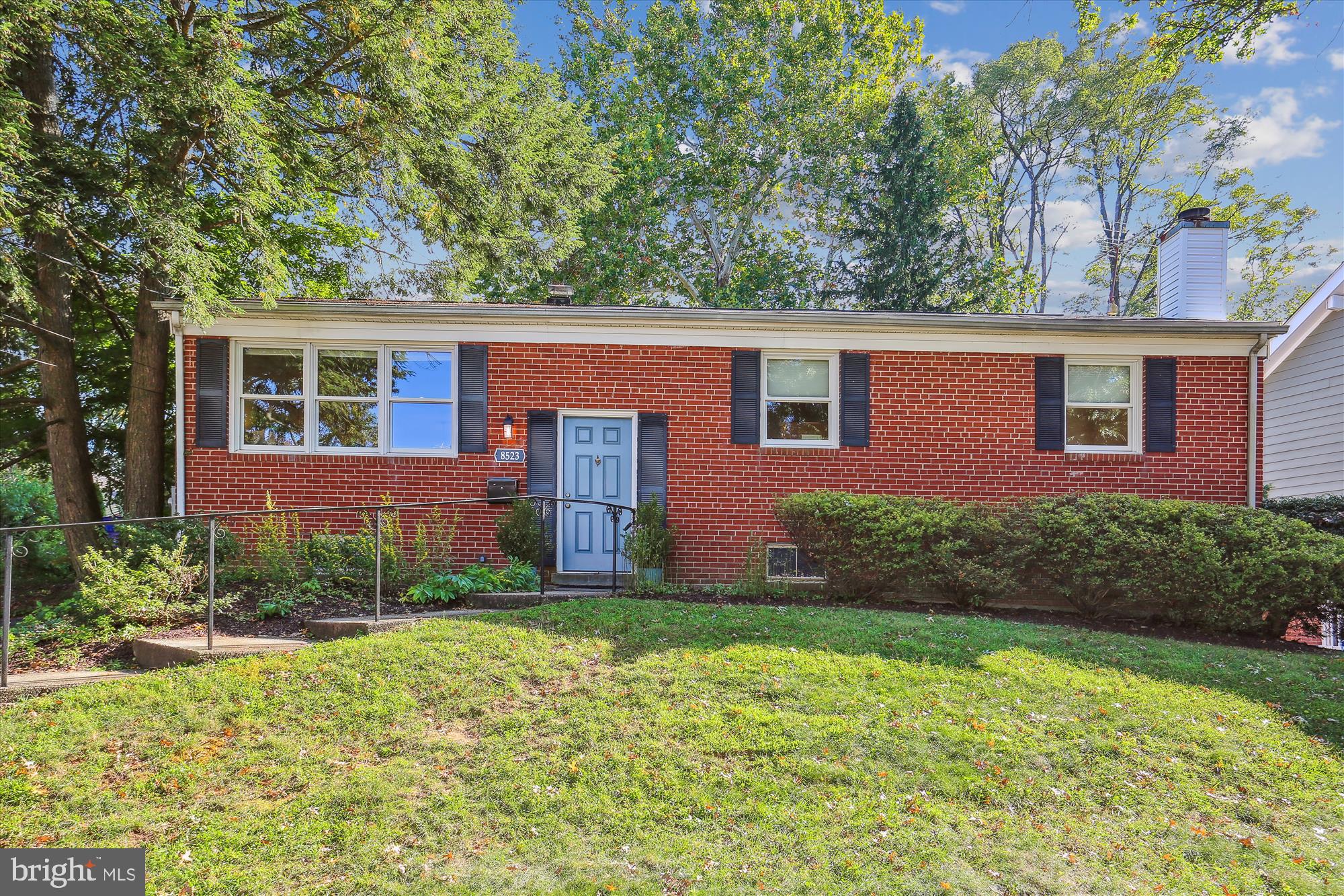 8523 FREYMAN DRIVE