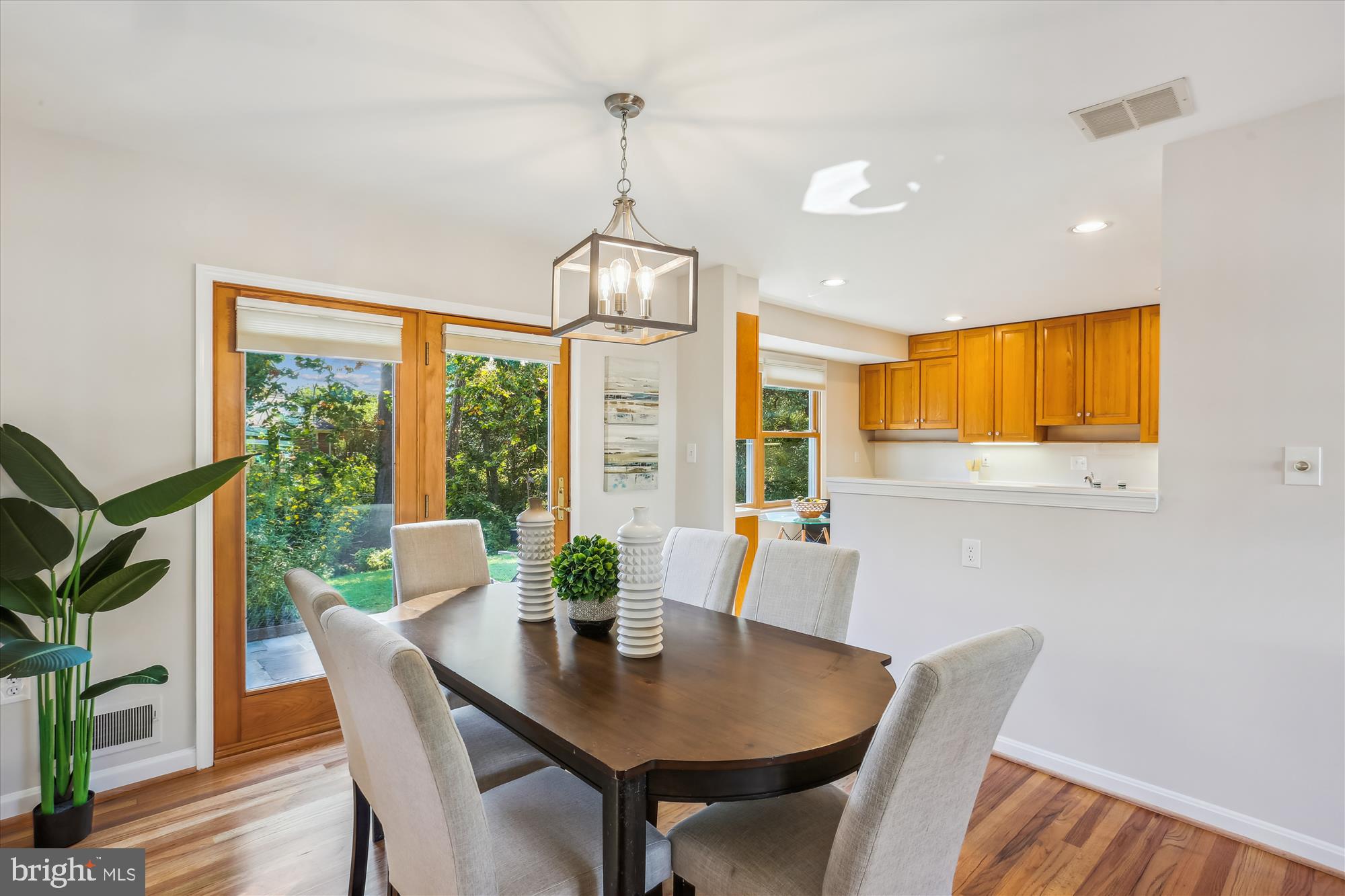8523 FREYMAN DRIVE