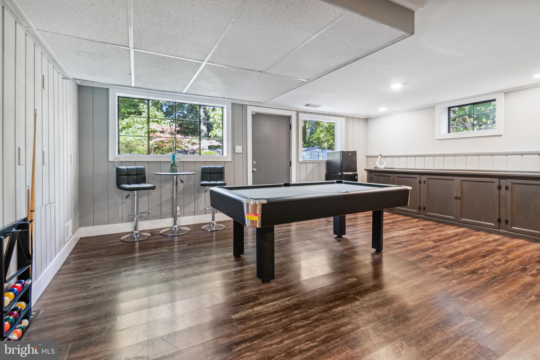 1128 CRESTHAVEN DRIVE