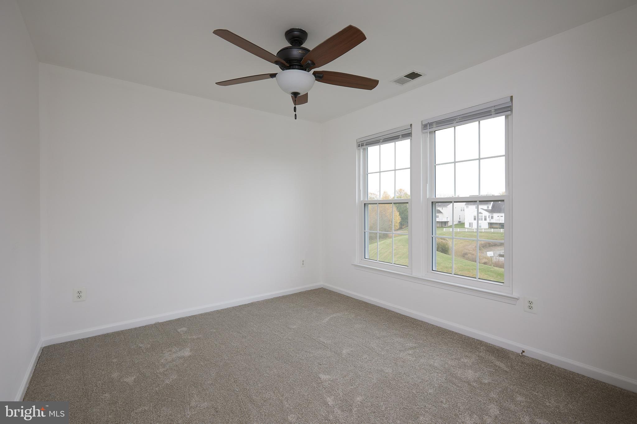 719 SUMMER WALK DRIVE