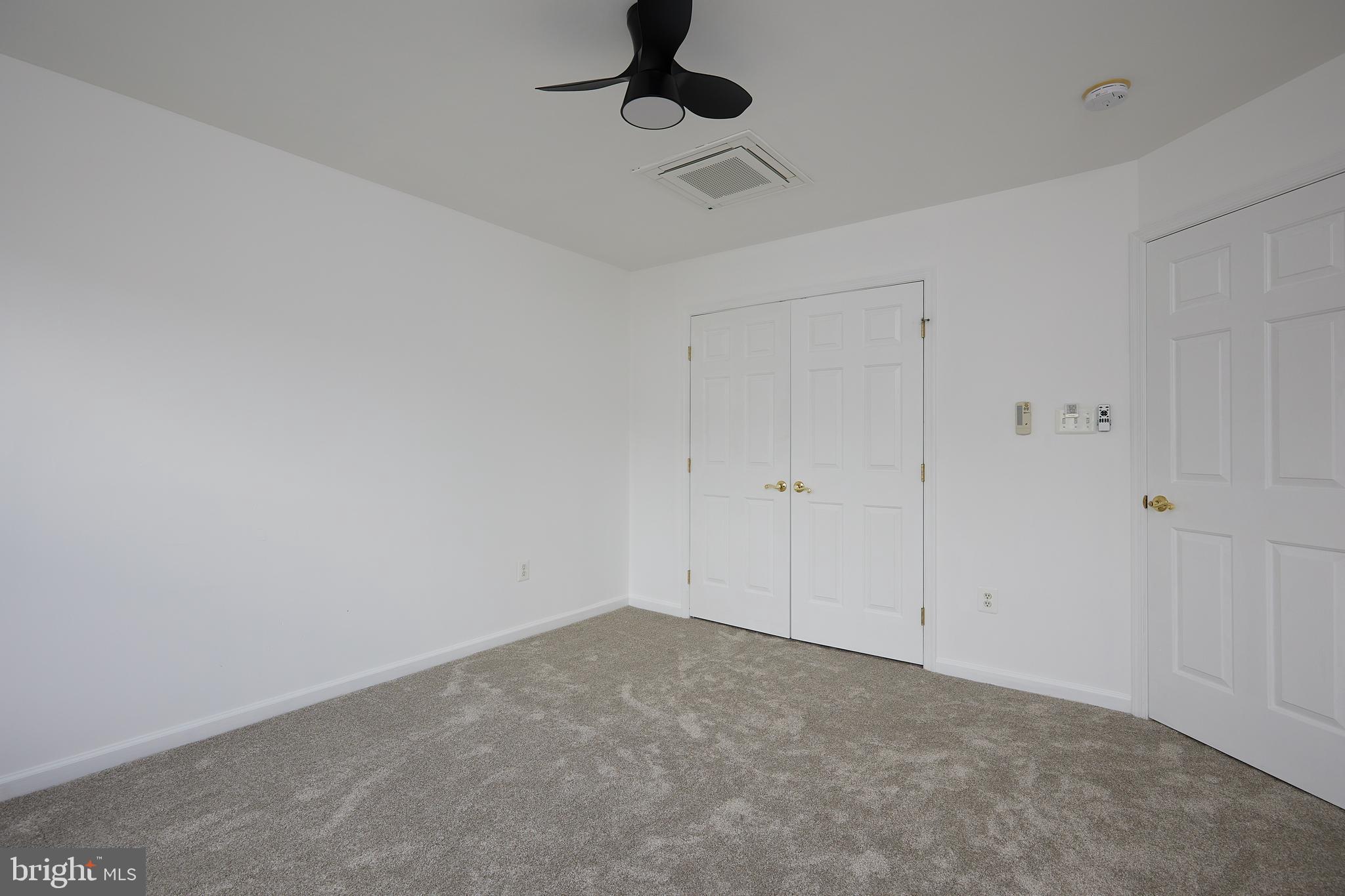 719 SUMMER WALK DRIVE