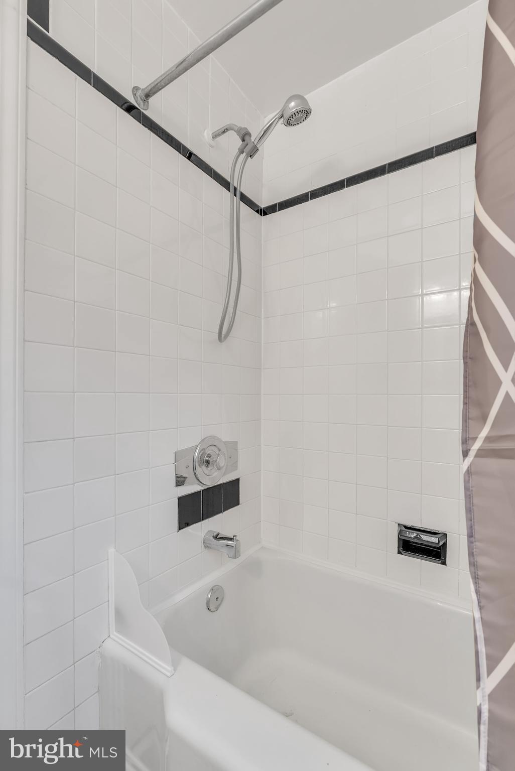 5302 BALTIMORE AVENUE